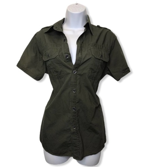 Converse | Green Short Sleeve Button Down Shirt - Picture 2 of 13